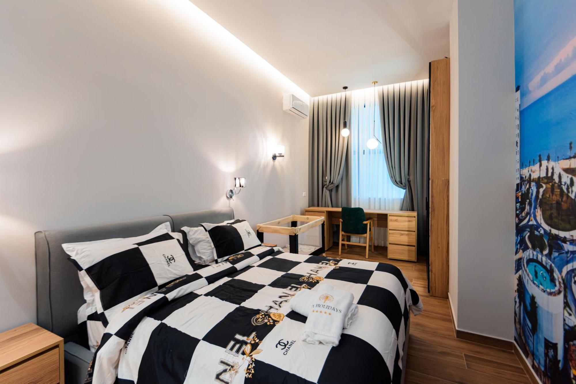 Lux Holidays دراس المظهر الخارجي الصورة